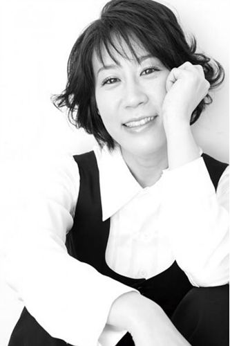 菅野洋子 曾负责超时空要塞等多部经典的音乐 