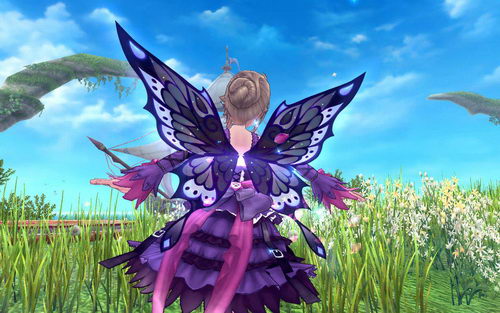 透明黎黑蝶翼有一种妖艳美